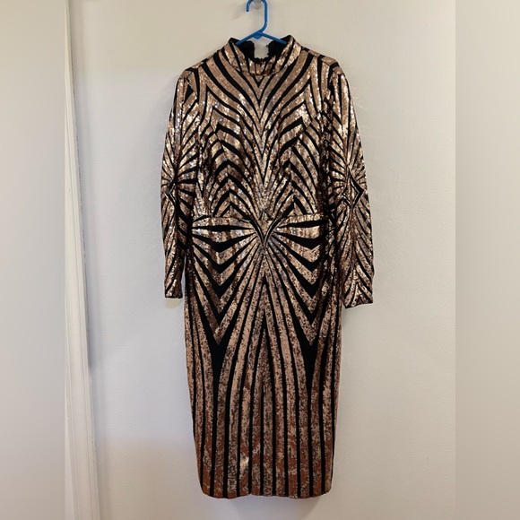 13. Elegant Evening Night Luxe long sleeve party formal sequins Dress - Picture 12 of 16